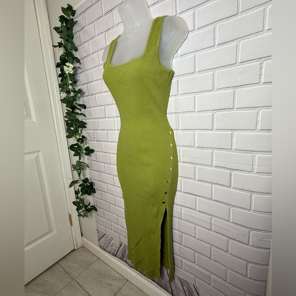 WINDSOR Elegant Green olive stretch Dress/size L - Picture 2 of 11
